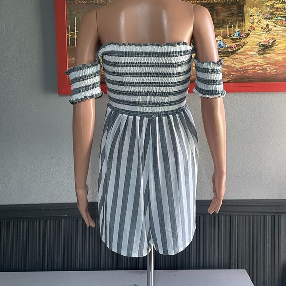 I JOAH Romper SZ - M - Picture 3 of 5